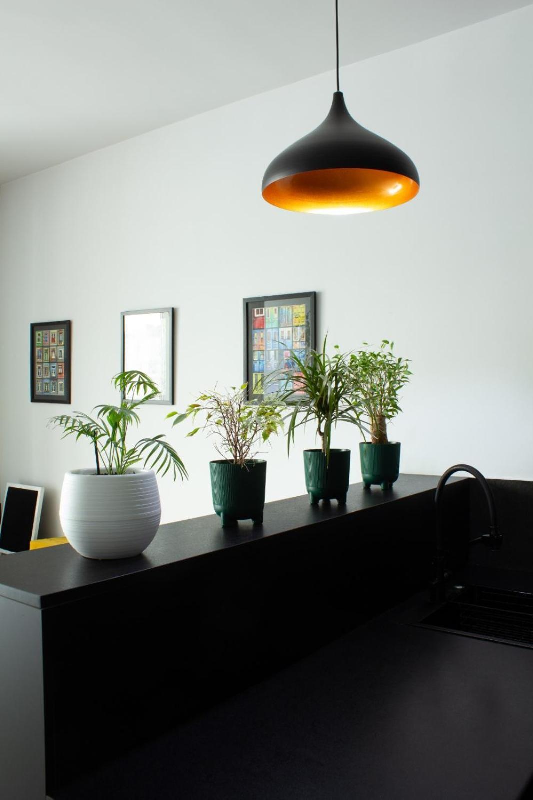 9Th And 6Th Floor Stylish Apartments With Mountainvista Bishkek Exteriör bild