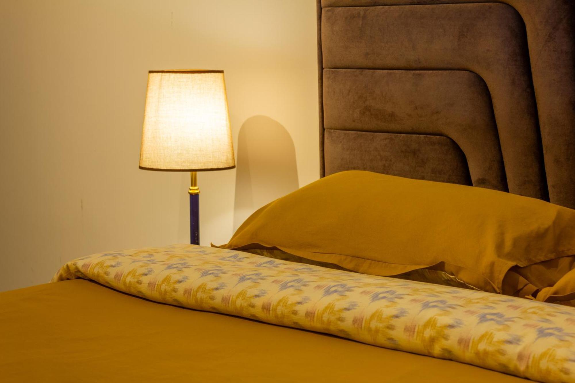 9Th And 6Th Floor Stylish Apartments With Mountainvista Bishkek Exteriör bild
